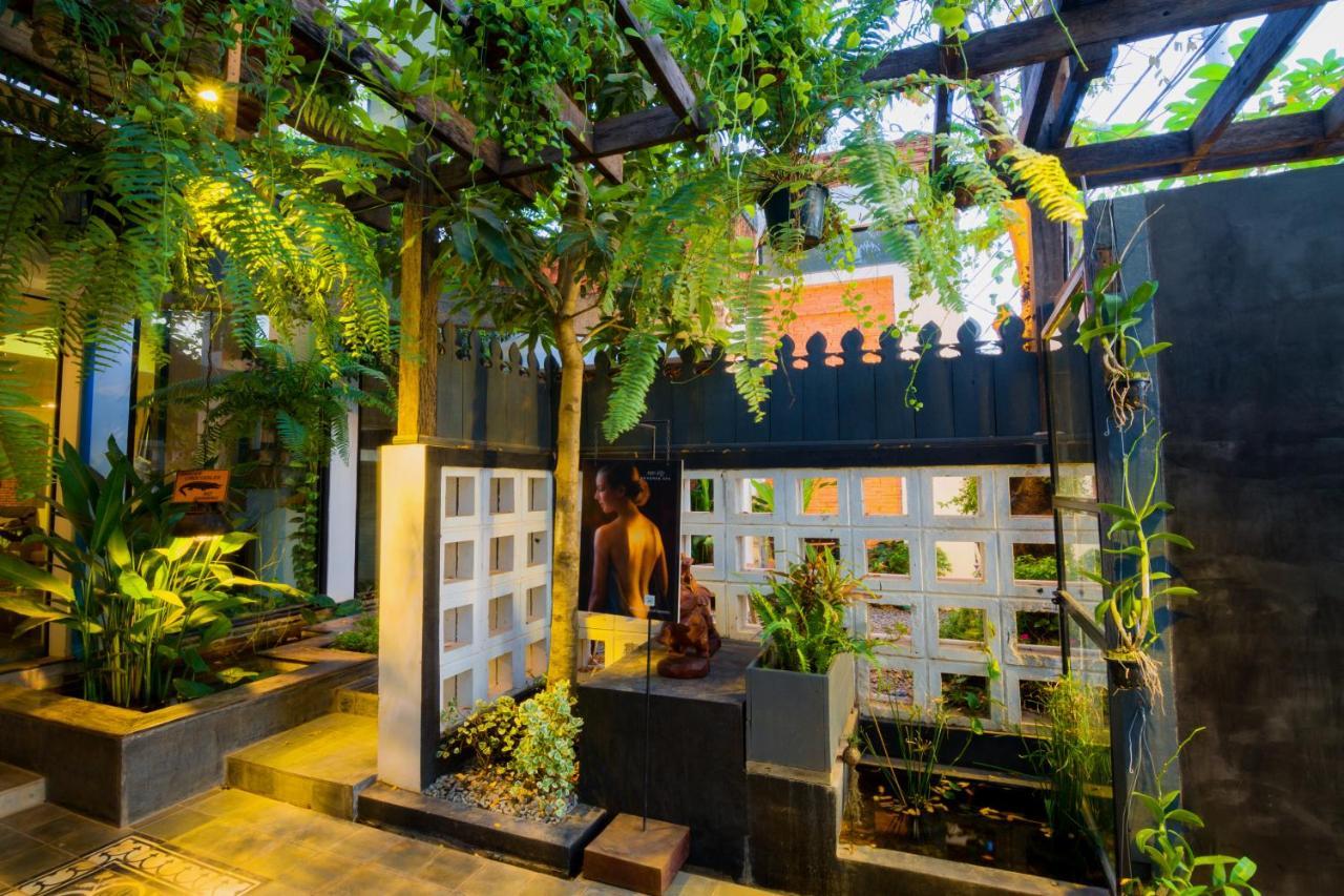 1004 Boutique Hotel Siem Reap Exterior foto